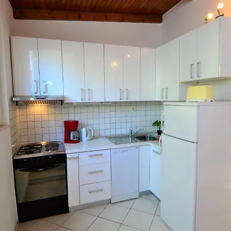 Camp Marko-4 By Interhome Vakantiehuis *